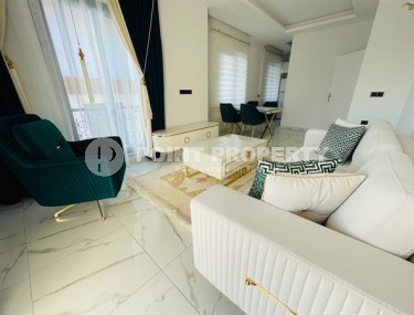 Двухуровневые апартаменты с тремя спальными комнатами в жилом комплексе 2023 года постройки, в районе Махмутлар-id-5079-фото-5