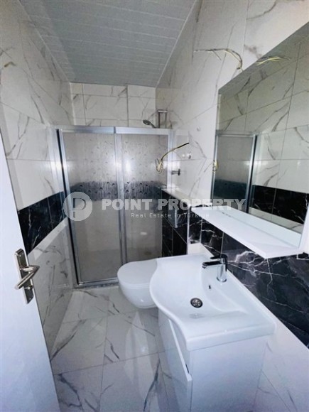 Двухуровневые апартаменты с тремя спальными комнатами в жилом комплексе 2023 года постройки, в районе Махмутлар-id-5079-фото-11