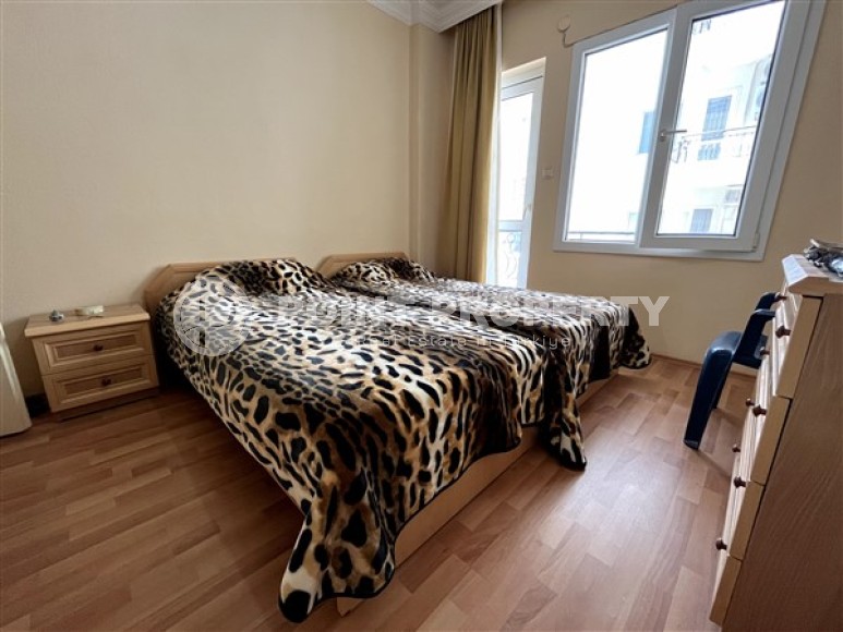 Уютные меблированные апартаменты с двумя спальными комнатами и отдельной кухней, в районе Тосмур-id-5081-фото-4