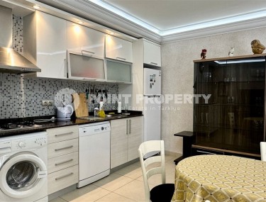 Компактная меблированная квартира на самом берегу моря в центре Аланьи-id-5088-фото-3