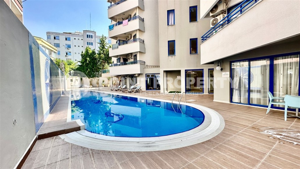 Компактная меблированная квартира на самом берегу моря в центре Аланьи-id-5088-фото-11