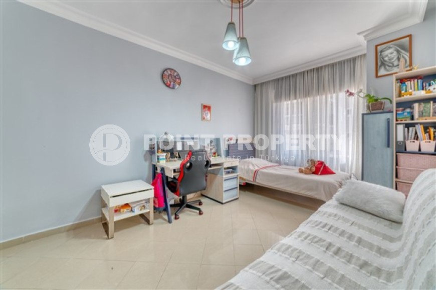 Spacious 1+1 apartment with a total area of 70 m2, with the possibility of obtaining a residence permit-id-5090-photo-5