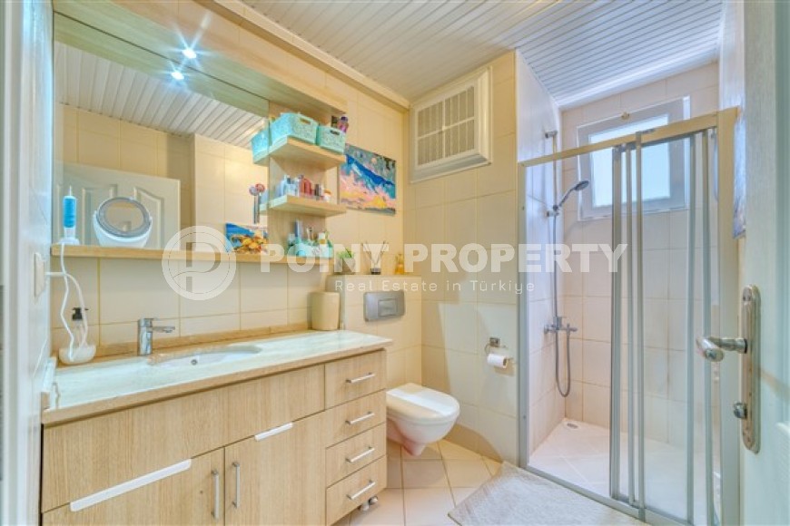 Spacious 1+1 apartment with a total area of 70 m2, with the possibility of obtaining a residence permit-id-5090-photo-7