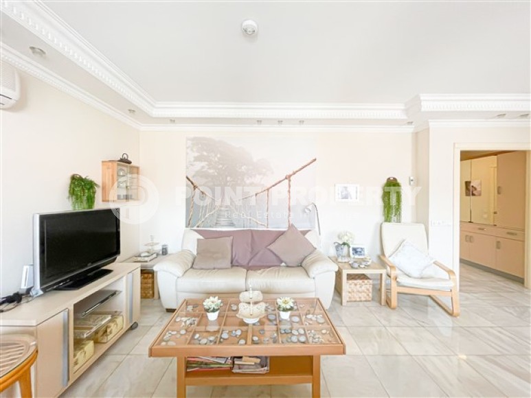 Стильные апартаменты с современным дизайном в центре комфортабельного уютного района Аланьи - Оба-id-5091-фото-2