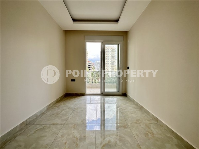 One-bedroom apartment in fine finishing, near the sea, in the Mahmutlar area-id-5093-photo-4