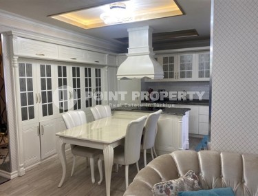 Просторная двухуровневая квартира 4+1, общей площадью 180 м2, в роскошной резиденции в центре Аланьи-id-5094-фото-3