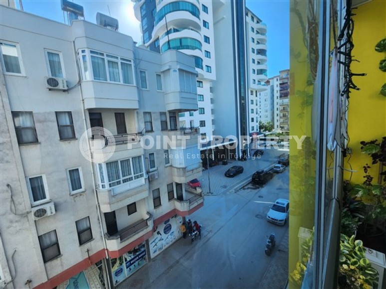 Apartment with two bedrooms and two view balconies, near the sea, in the area of Alanya - Mahmutlar-id-5095-photo-10