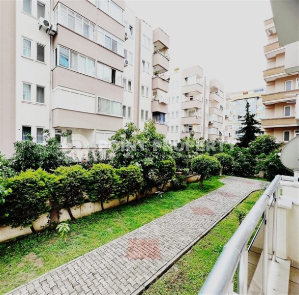 Modern one bedroom apartment, near the sea, in the area of Alanya - Mahmutlar-id-5096-photo-8