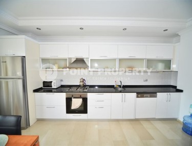 Прекрасные двухуровневые апартаменты с двумя спальными комнатами и видовой террасой, в районе нижняя Оба-id-5099-фото-3