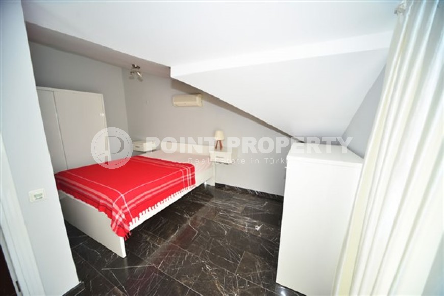 Прекрасные двухуровневые апартаменты с двумя спальными комнатами и видовой террасой, в районе нижняя Оба-id-5099-фото-6