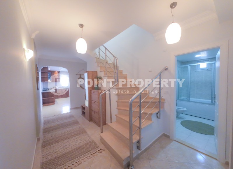 Просторный светлый дуплекс 3+2 на 5-м этаже с мансардой, в комфортабельном районе Аланьи - Оба-id-5105-фото-12