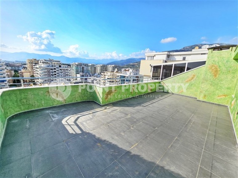 Stylish two-level apartment 4+1 with designer renovation 250 meters from the beach-id-5120-photo-17