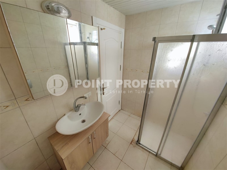 Spacious three-room apartment, 120m², in the western part of Mahmutlar 300m from the Mediterranean Sea-id-1412-photo-12