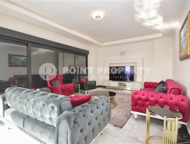 Luxury villa with six bedrooms and a view of the outdoor pool in the Kargicak area-id-5128-photo-3