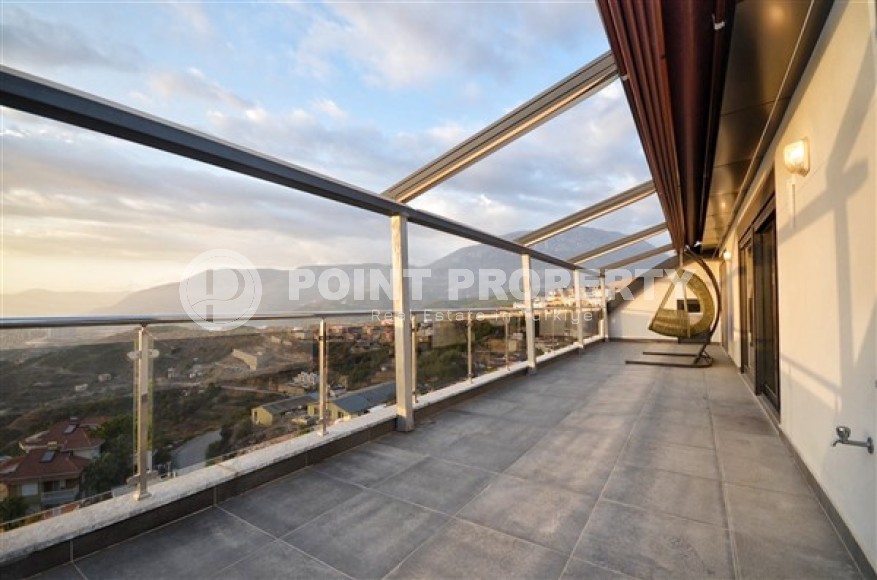 Роскошная вилла с шестью спальными комнатами и видовым открытым бассейном в районе Каргыджак-id-5128-фото-21