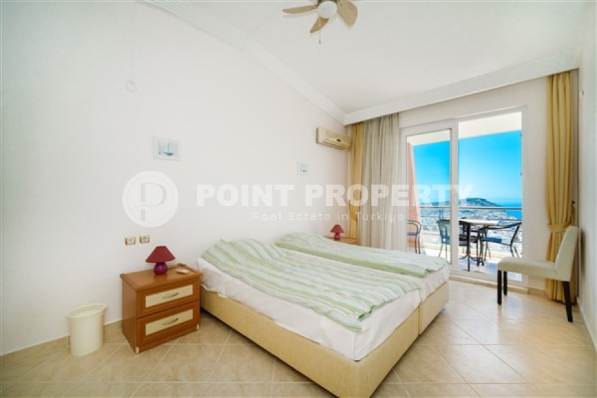 Панорамный дуплекс с роскошным видом на море и крепость Аланьи с элитном районе Бекташ-id-5135-фото-4