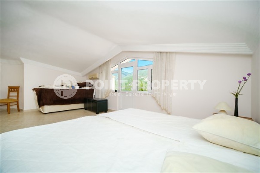 Панорамный дуплекс с роскошным видом на море и крепость Аланьи с элитном районе Бекташ-id-5135-фото-8