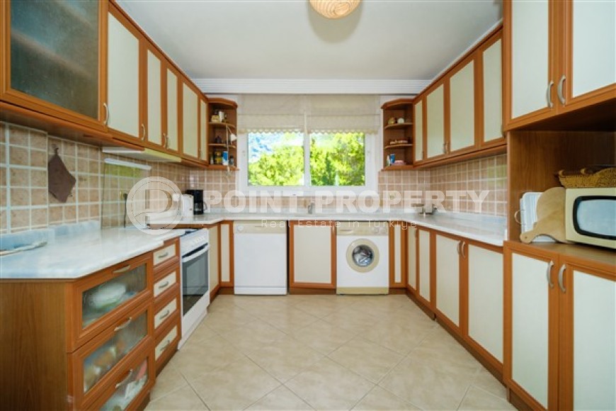 Панорамный дуплекс с роскошным видом на море и крепость Аланьи с элитном районе Бекташ-id-5135-фото-10