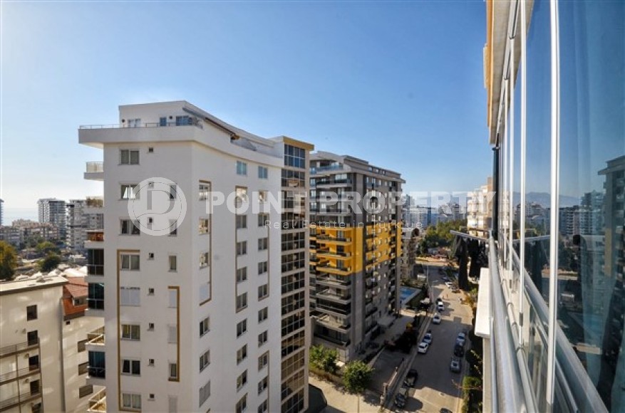 Bright modern apartment with a total area of 100 m2, on the 10th floor in a residence with swimming pools and a fitness club-id-5136-photo-10