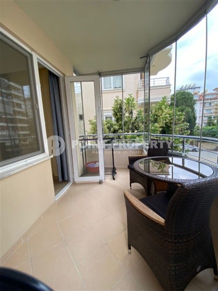 Светлая меблированная квартира 2+1, на 1-м этаже в доме с бассейном и садом.-id-5137-фото-8