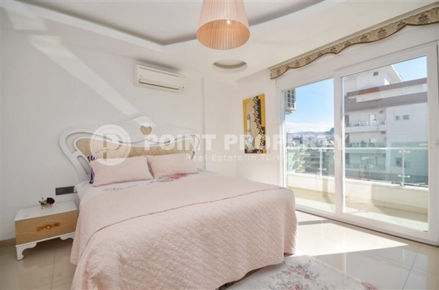 Comfortable apartment with a pleasant, bright interior in the center of the modern area of Alanya - Mahmutlar-id-5139-photo-6
