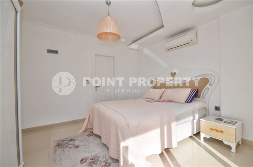 Comfortable apartment with a pleasant, bright interior in the center of the modern area of Alanya - Mahmutlar-id-5139-photo-7