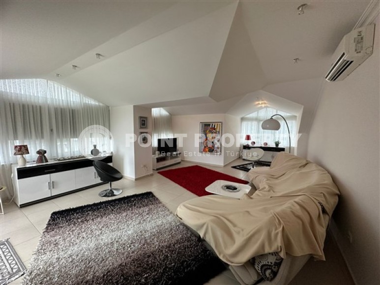 Двухуровневые апартаменты с пятью спальными комнатами и видовой террасой в районе города Аланья - нижняя Оба-id-5147-фото-3