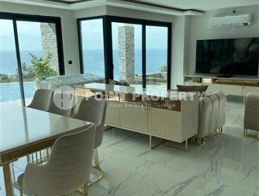 Роскошная трехэтажная вилла с инфинити бассейном в престижном районе Аланьи - Каргыджак и в 600 метрах от моря-id-5152-фото-3