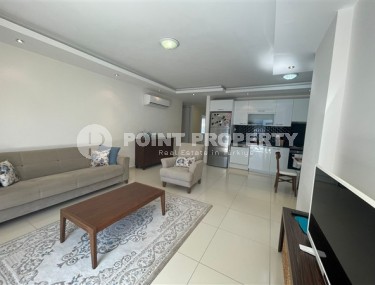 Апартаменты с универсальным светлым интерьером в жилом комплексе с максимально развитой внутренней инфраструктурой-id-5153-фото-3