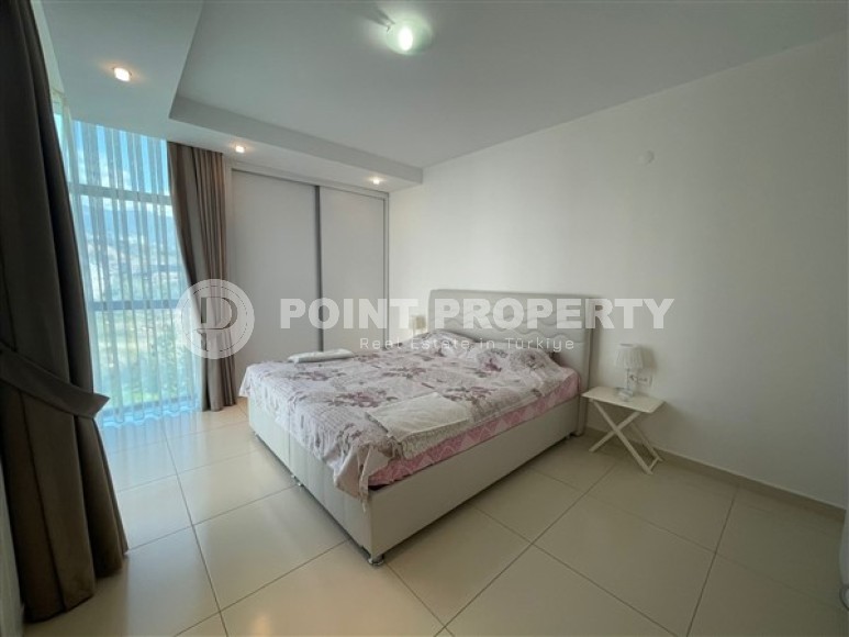 Апартаменты с универсальным светлым интерьером в жилом комплексе с максимально развитой внутренней инфраструктурой-id-5153-фото-6