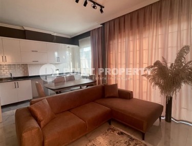 Стильная двухуровневая квартира с дизайнерским ремонтом на 9-м этаже с мансардой в районе Авсаллар-id-5157-фото-4