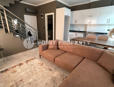 Стильная двухуровневая квартира с дизайнерским ремонтом на 9-м этаже с мансардой в районе Авсаллар-id-5157-фото-5