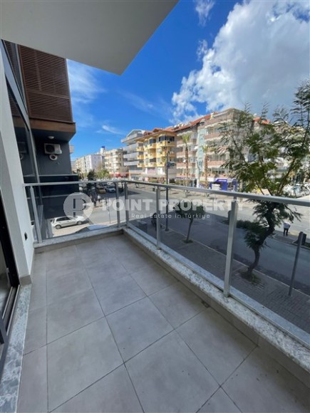 New apartment with fine finishing in the center of Alanya and 600 meters from the beach-id-5158-photo-8
