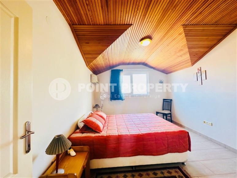 Светлая двухуровневая квартира 4+1, общей площадью 220 м2, на 4-м этаже с мансардой в центре района Оба-id-5163-фото-8