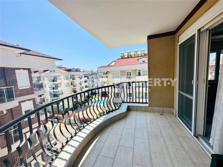 Светлая двухуровневая квартира 4+1, общей площадью 220 м2, на 4-м этаже с мансардой в центре района Оба-id-5163-фото-14