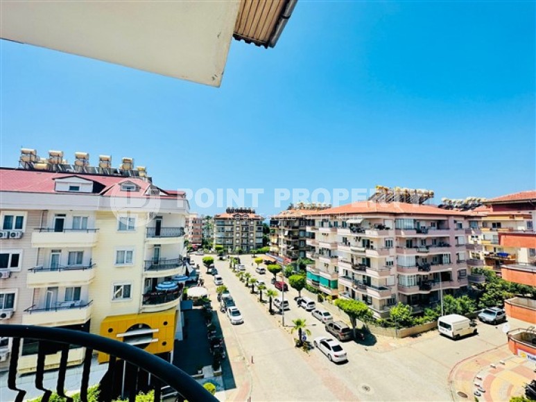 Светлая двухуровневая квартира 4+1, общей площадью 220 м2, на 4-м этаже с мансардой в центре района Оба-id-5163-фото-17