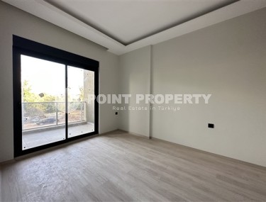 Небольшая квартира с чистовой отделкой в жилом комплексе, введенном в эксплуатацию в 2022 году-id-5164-фото-4