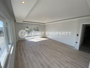 Апартаменты с чистовой отделкой в двух километрах от пляжа и набережной в районе Верхняя Оба-id-5165-фото-2