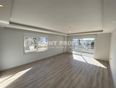 Апартаменты с чистовой отделкой в двух километрах от пляжа и набережной в районе Верхняя Оба-id-5165-фото-3