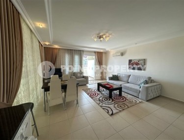 Комфортабельная меблированная квартира в 900 метрах от пляжа и набережной-id-5167-фото-1