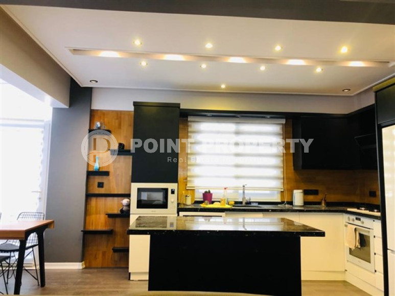 Spacious three-room apartment, 120m² with access to the garden in the center of Alanya, 400m from Cleopatra Beach, Alanya-id-1414-photo-2