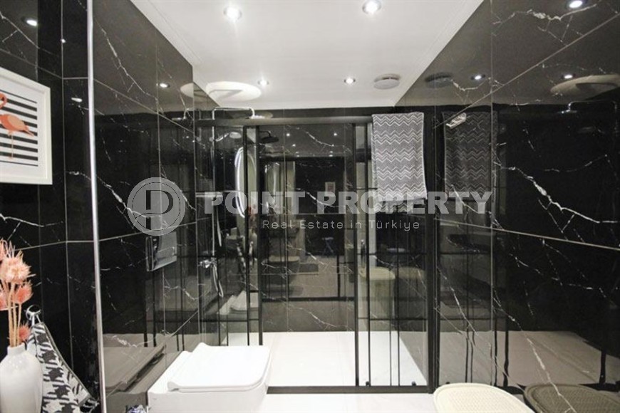 Comfortable apartment with sea views 250 meters from the beach and promenade-id-5168-photo-12