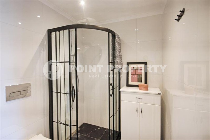 Comfortable apartment with sea views 250 meters from the beach and promenade-id-5168-photo-14