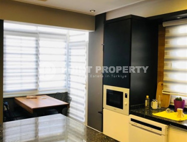 Spacious three-room apartment, 120m² with access to the garden in the center of Alanya, 400m from Cleopatra Beach, Alanya-id-1414-photo-4