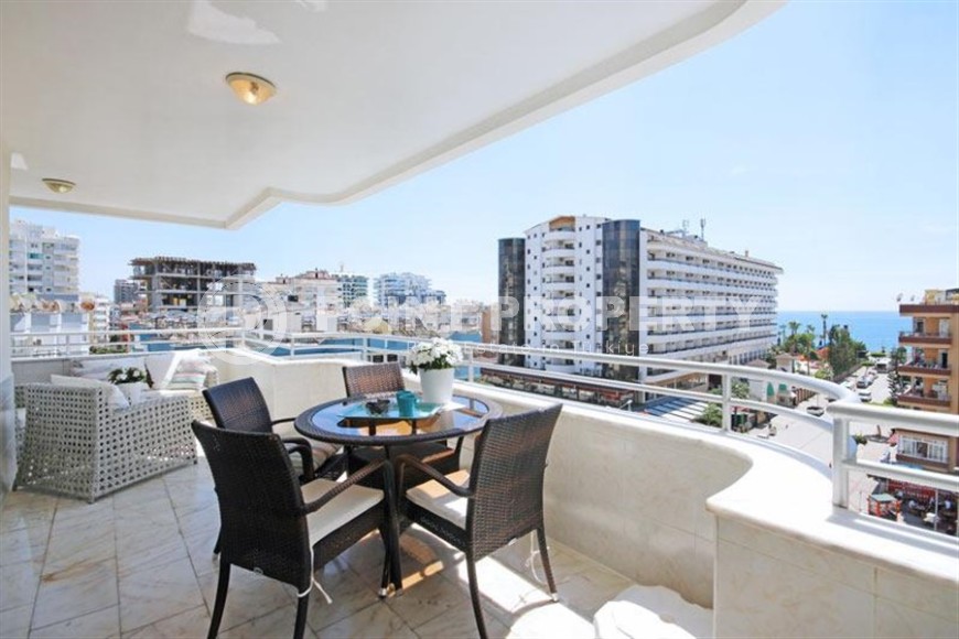 Comfortable apartment with sea views 250 meters from the beach and promenade-id-5168-photo-17