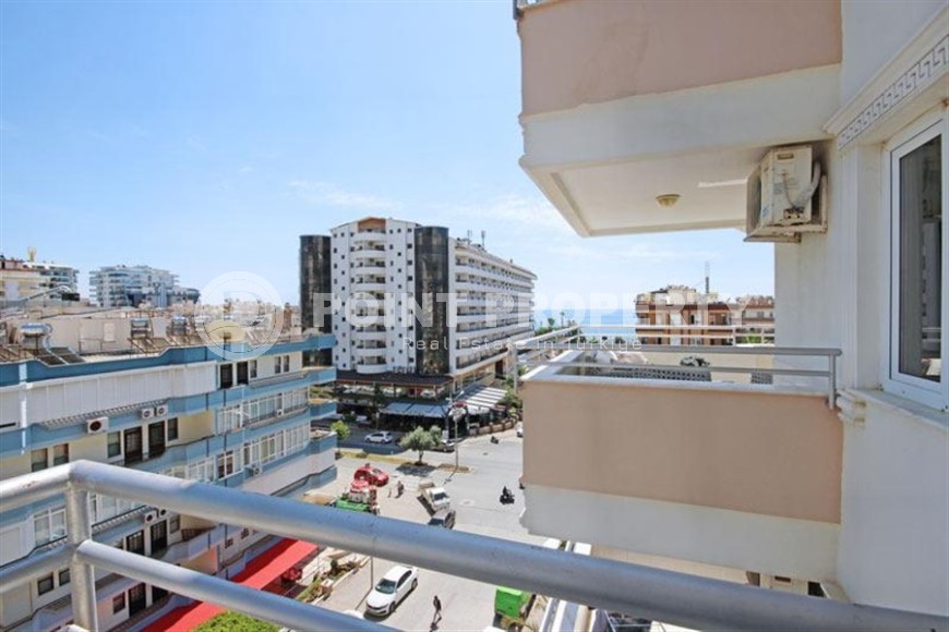 Comfortable apartment with sea views 250 meters from the beach and promenade-id-5168-photo-23
