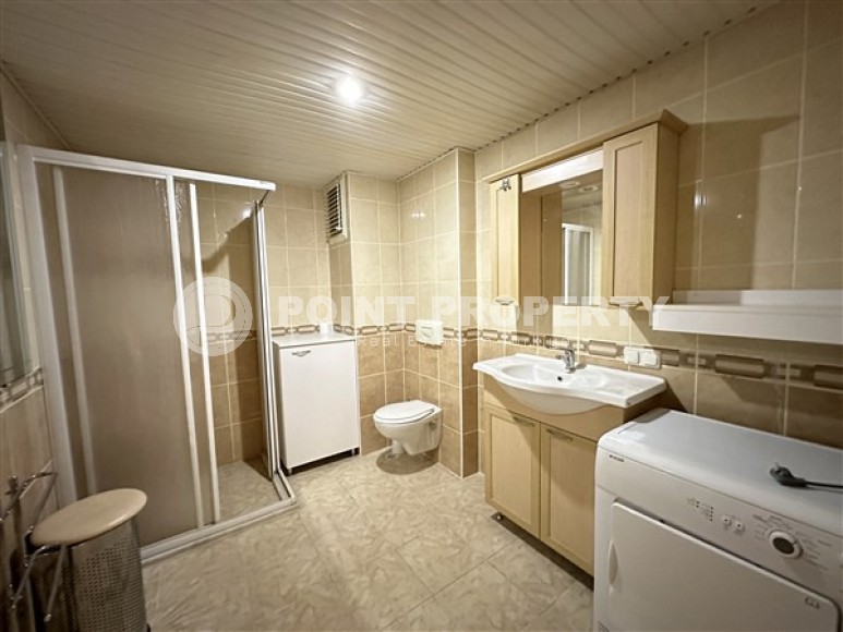 Дуплекс 4+1 с большой открытой террасой на 5-м этаже с мансардой в центре района Оба-id-5170-фото-11