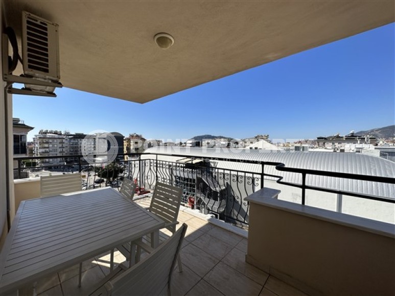 Дуплекс 4+1 с большой открытой террасой на 5-м этаже с мансардой в центре района Оба-id-5170-фото-12