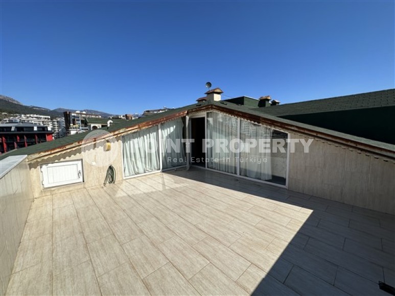 Дуплекс 4+1 с большой открытой террасой на 5-м этаже с мансардой в центре района Оба-id-5170-фото-13