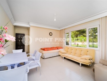 Светлые благоустроенные апартаменты, общей площадью 60 м2, на 1-м этаже с выходом на зеленую лужайку в саду-id-5172-фото-3